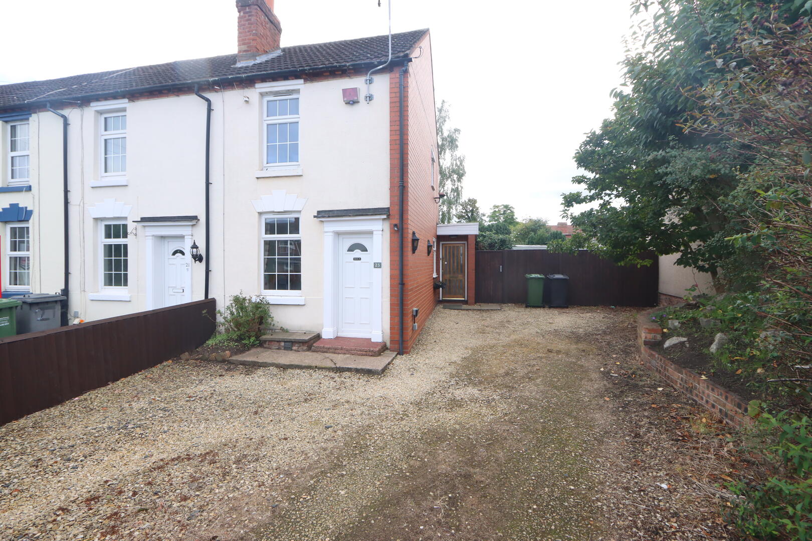 2 bed property in Mason Road, Worcestershire